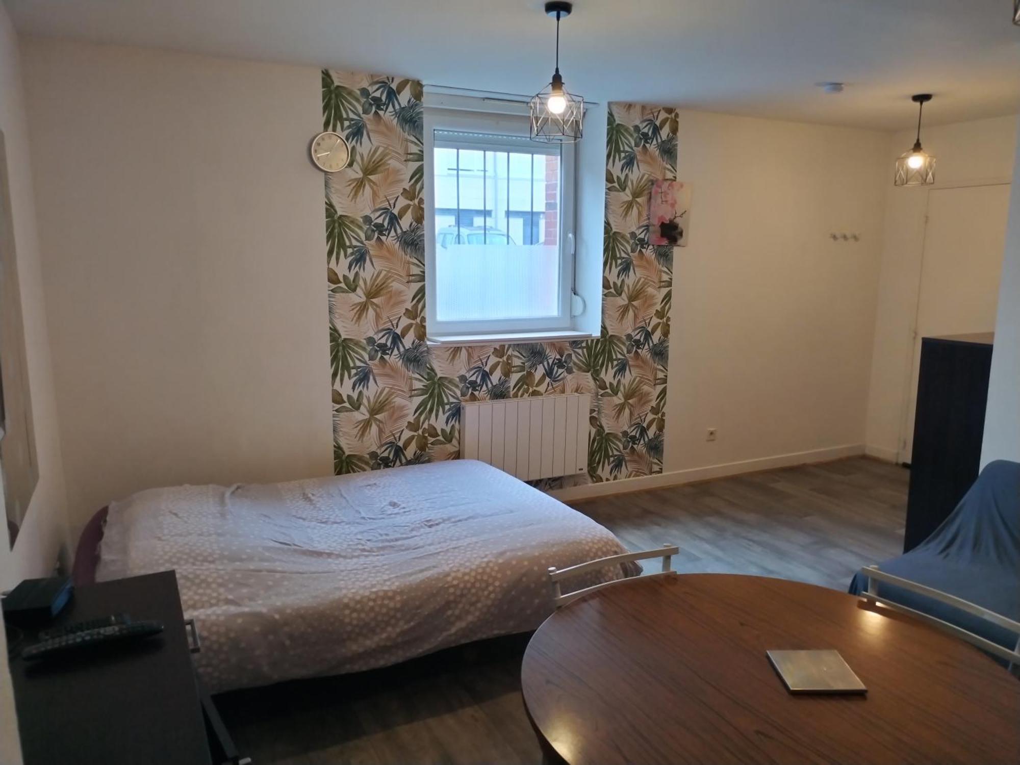 Studio Proche De La Gare Et Du Centre Ville Châlons-en-Champagne Екстериор снимка